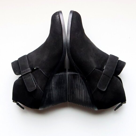 Eileen Fisher Black Nubuck Leather Almond Toe Block Heel Ankle Boots Booties 7.5 - Picture 10 of 16